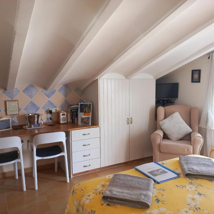 The Loft Cantoria - Room With A View Esterno foto
